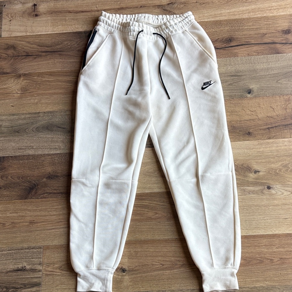 Nike Women's Cream Joggers